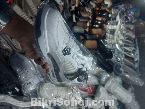 Nike Air Jordan 4 Retro Military Black White